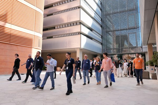 Wie kann man die Sichtbarkeit eines de-Geschäfts im Internet erhöhen?